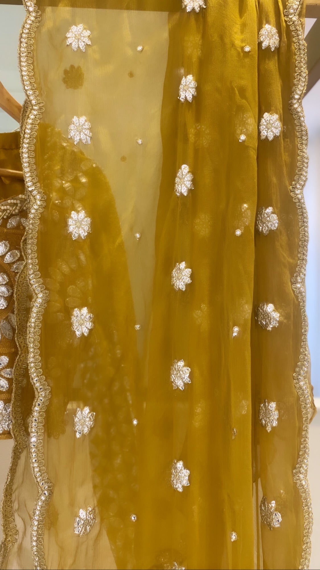 Chikankari Edit