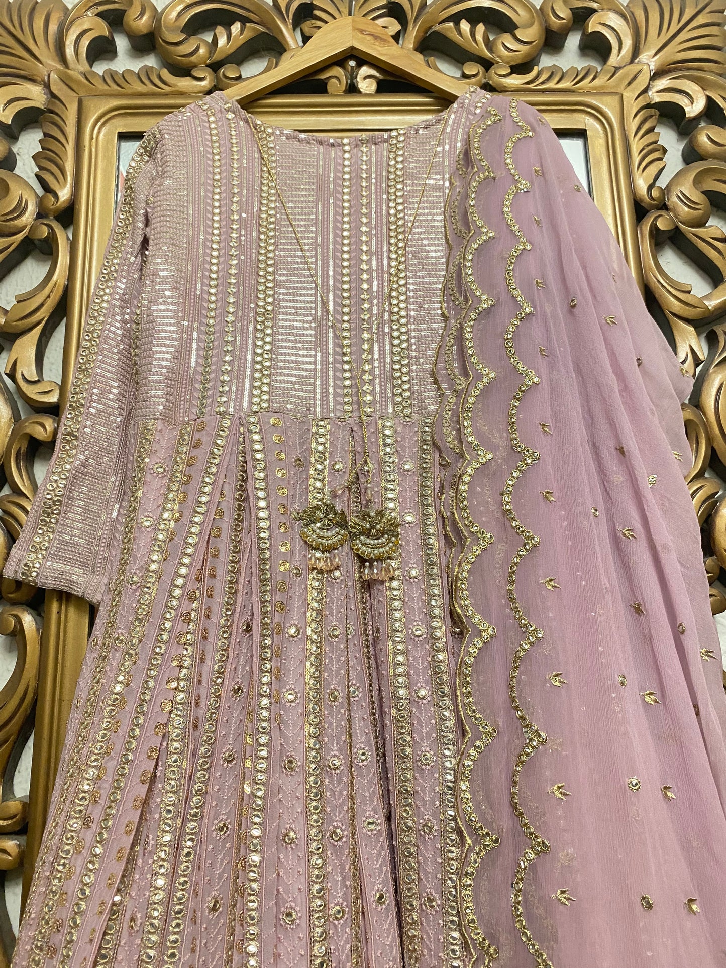 Chikankari Edit
