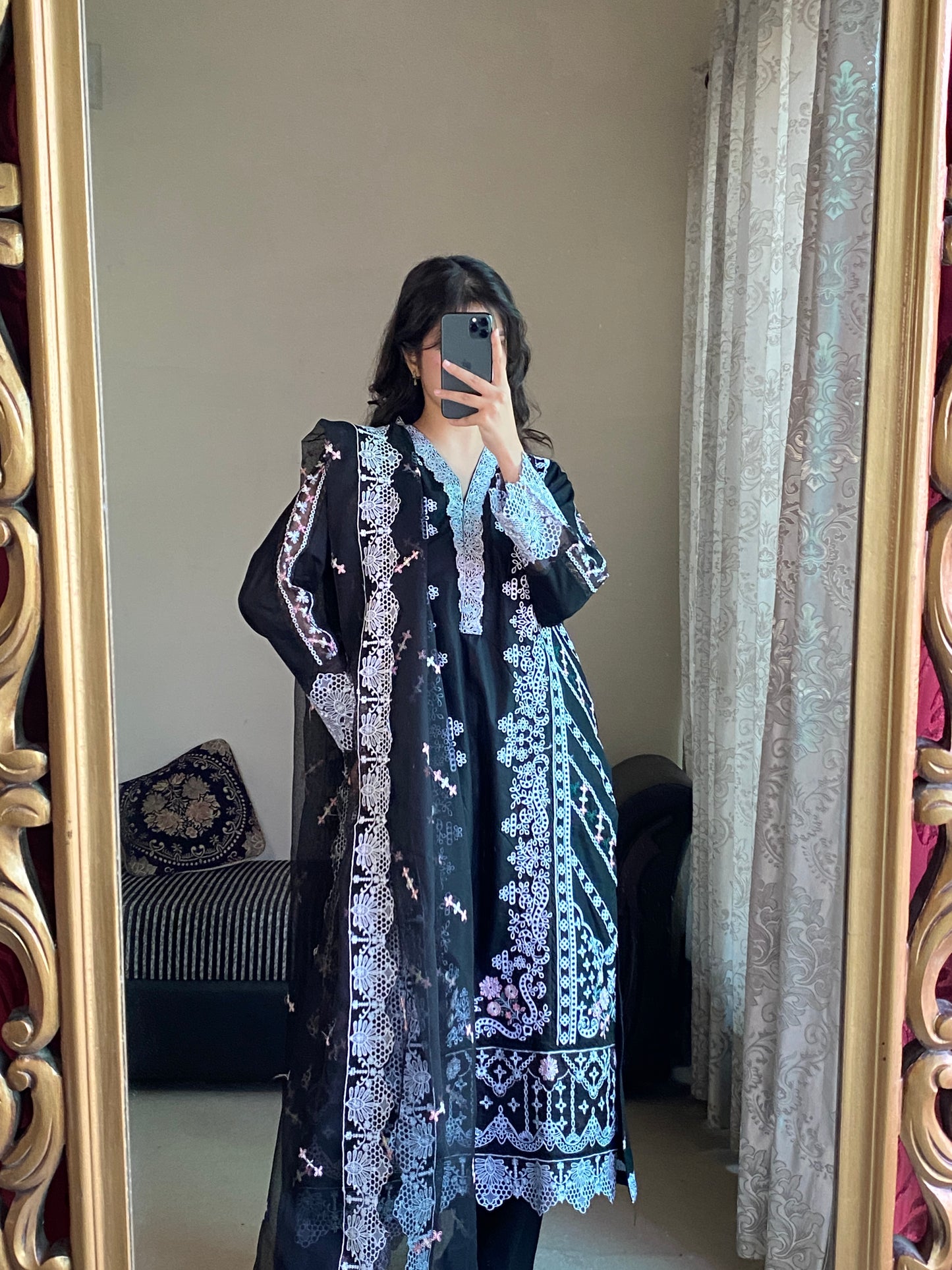 ARIT Luxury lawn