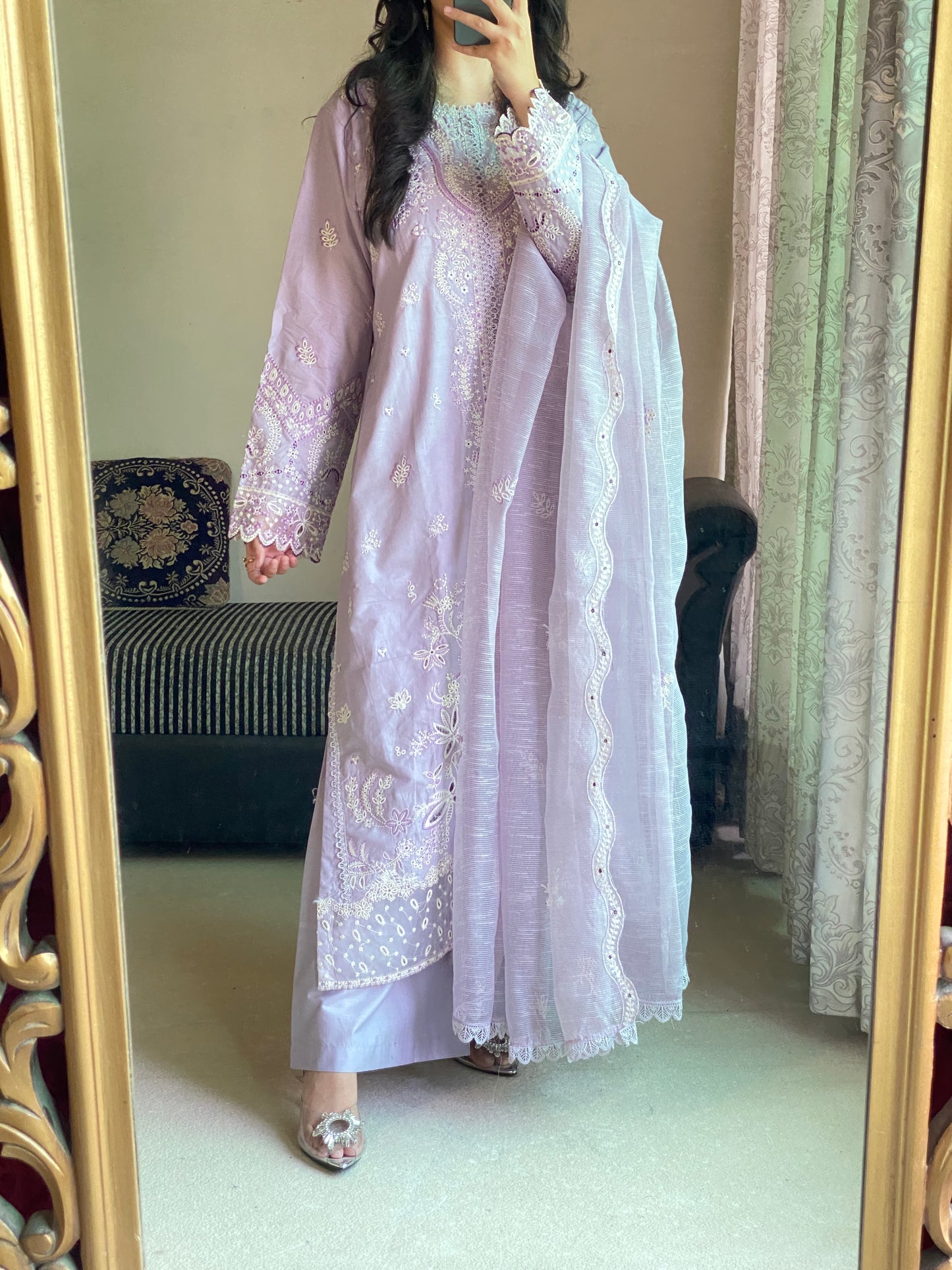 ARIT Luxury Lawn