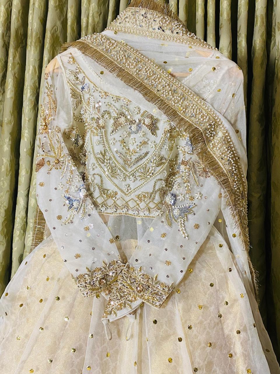 Wedding couture
